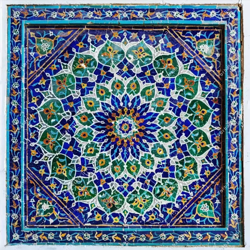 عکس کاشی کاری سنتی با نقوش تزئینی — تصویر 2