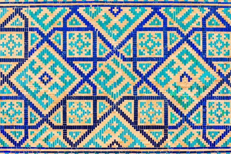عکس کاشی کاری سنتی با خط کوفی بنایی — تصویر 2