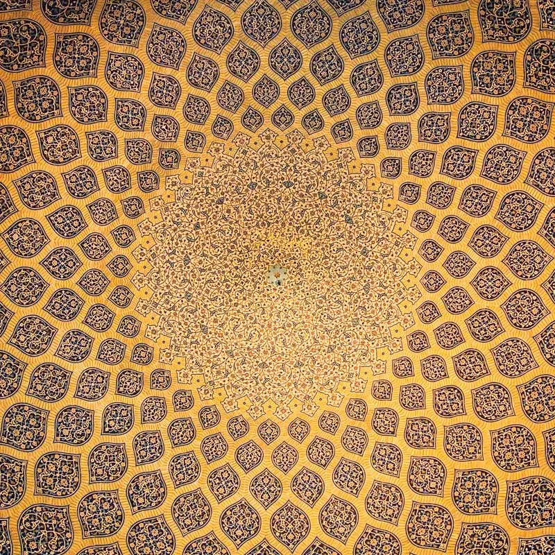 تصویر با کیفیت کاشی کاری داخلی مسجد شیخ لطف الله — تصویر 2
